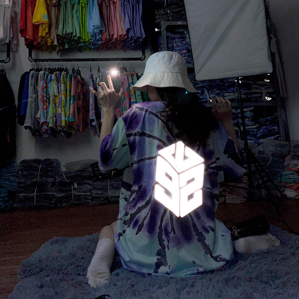 Áo thun tay ngắn phản quang unisex, áo phông tay lỡ nam nữ không phai màu, 65% cotton, free size 40-75kg-yumi47store | BigBuy360 - bigbuy360.vn