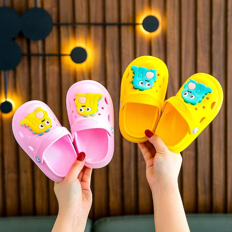 Xăng đan Mềm Chống Trượt Hình Khủng Long Dễ Thương Cho Bé 1-5 - 7 Tuổi