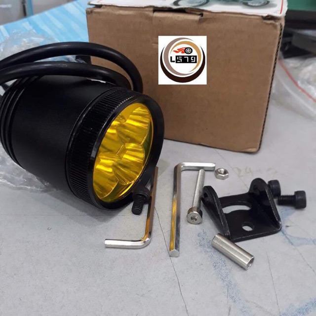 LED TRỢ SÁNG L4 30W ÁNH PHA SƯƠNG SÁNG VÀNG