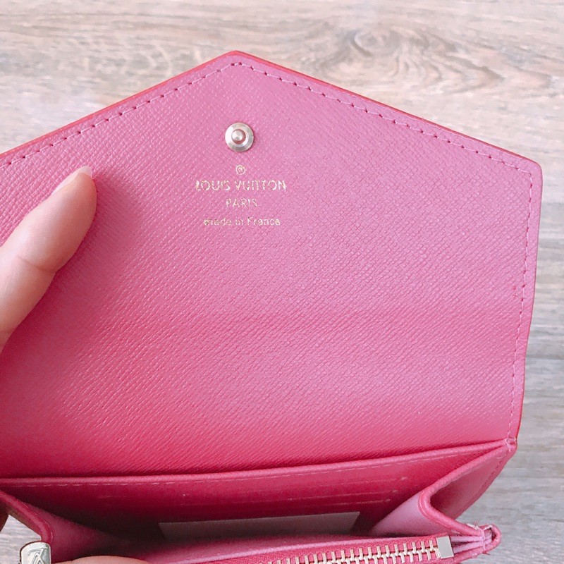 Ví Gập Nút Dài Full Box Rosabeli