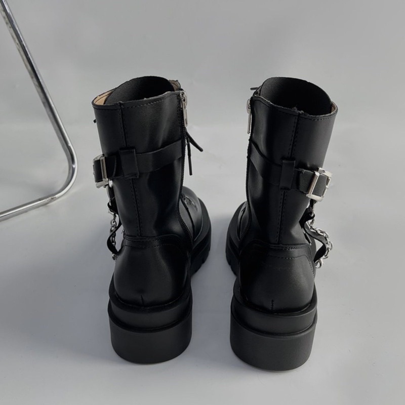 Boots ulzzang xích cao 4cm