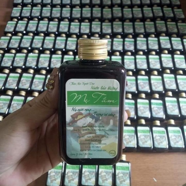 Nước súc miệng mẹ tấm