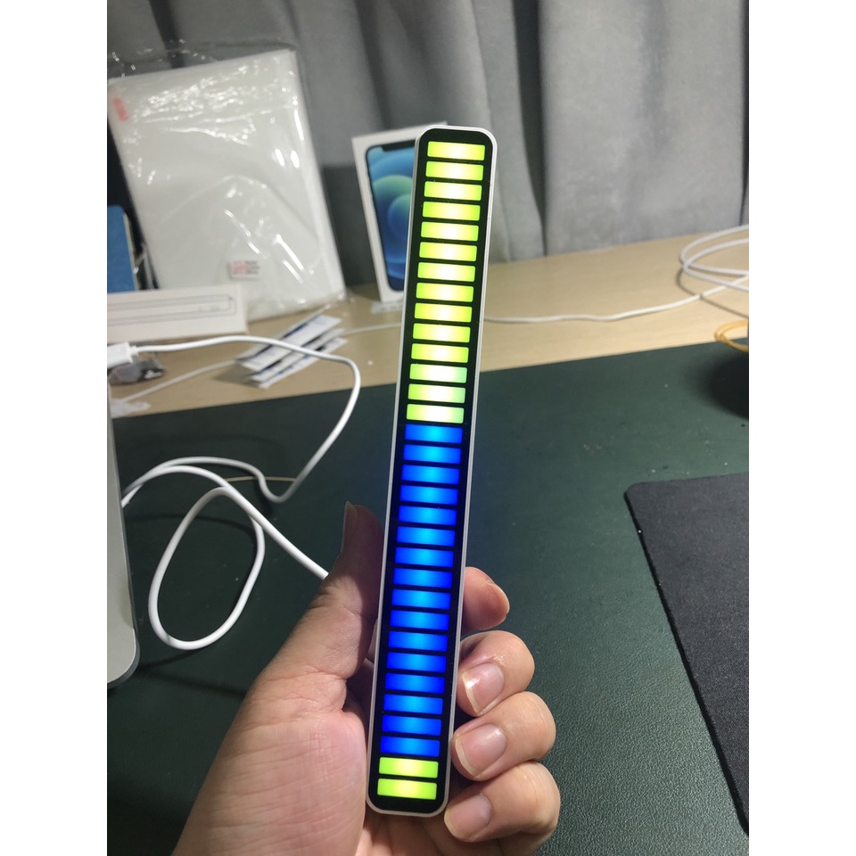 Thanh Đèn LED RGB Ánh Sáng Màu Nhấp Nháy Theo Nhạc Điều Khiển Bằng App 32 Bit Miapple