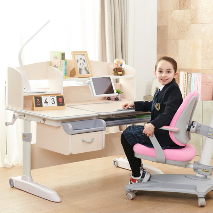 Bàn học thông minh chống gù chống cận cho trẻ từ 3 đến 18 tuổi.Kích thước 1m2 có giá sách | BigBuy360 - bigbuy360.vn