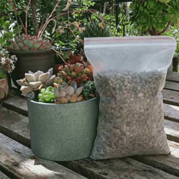 ĐÁ PUMICE - ĐÁ BỌT  INDONESIA TRỒNG CÂY CẢNH, CÂY KIỂNG, CÂY BONSAI size 1-3mm, 3-6mm, 5-8mm