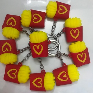 móc khoá khoai tây chiên