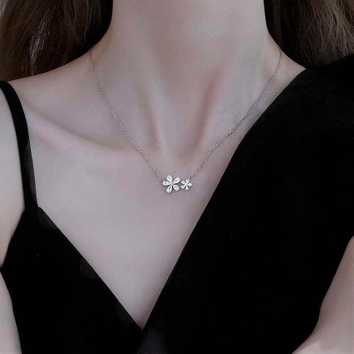 Dây chuyền bạc hình hoa 5 cánh, Vòng cổ chất liệu bạc ta sang trọng nữ tính - Trang sức bạc Evasilver