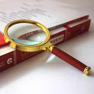 Kính Lúp 3D Cầm Tay MAGNIFIER 80mm Cán Gỗ Phóng Đại Tốt