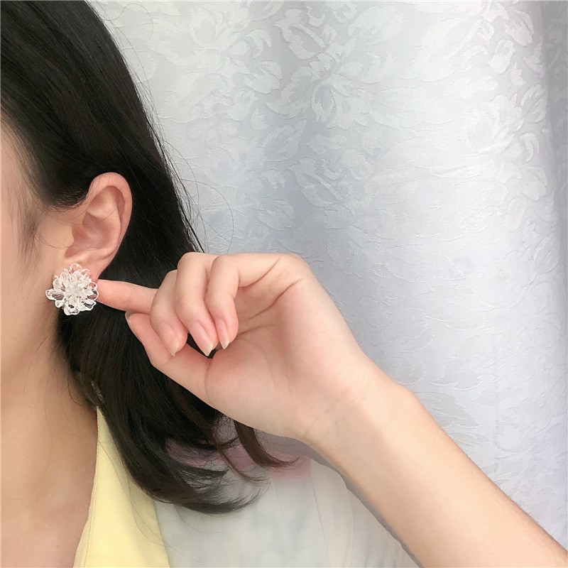 Khuyên tai kẹp không bấm lỗ chốt cố định K083 bằng hợp kim mạ bạc hình bông hoa dáng ngắn Leous Accessories