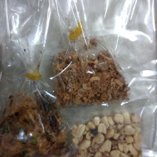 Bánh tráng muối hành đậu
