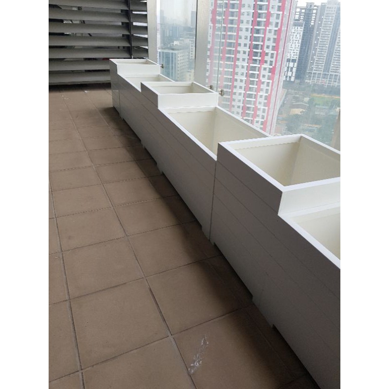 Chậu 60x30x30 Composite KẺ TRẮNG- CHÂN LIỀN cao cấp LAM KING GADREN