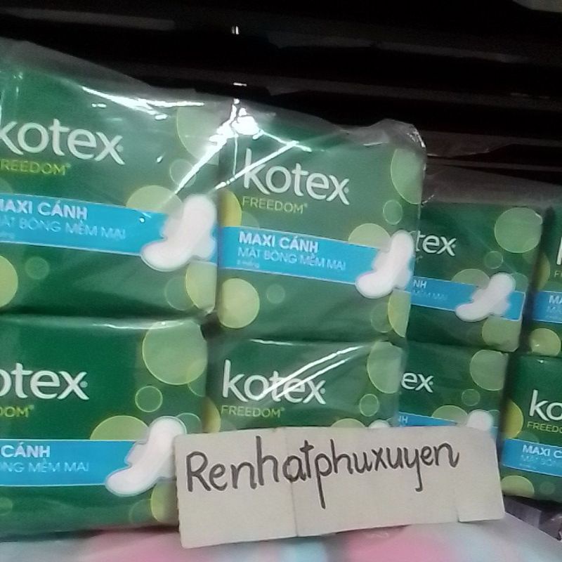 Bịch 8 gói x 8 miếng băng vệ sinh Kotex cánh mặt bông mềm mại