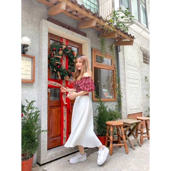 Áo trễ vai Daisy - Pass