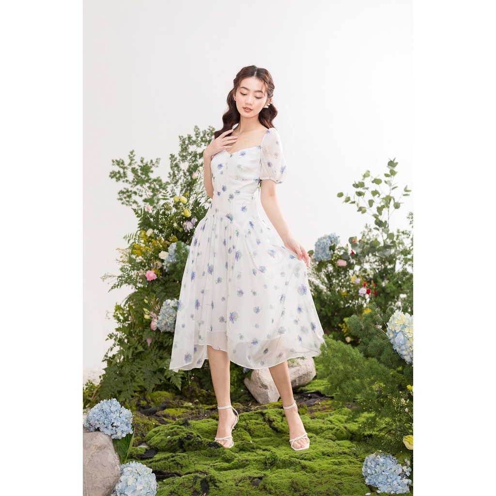 TIELA Đầm váy trắng hoa xanh cổ viền-Aine Dress