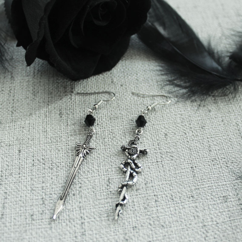 Khuyên Tai Dài Hình Thanh Kiếm Bằng Bạc Phong Cách Gothic Punk Cổ Điển Độc Đáo