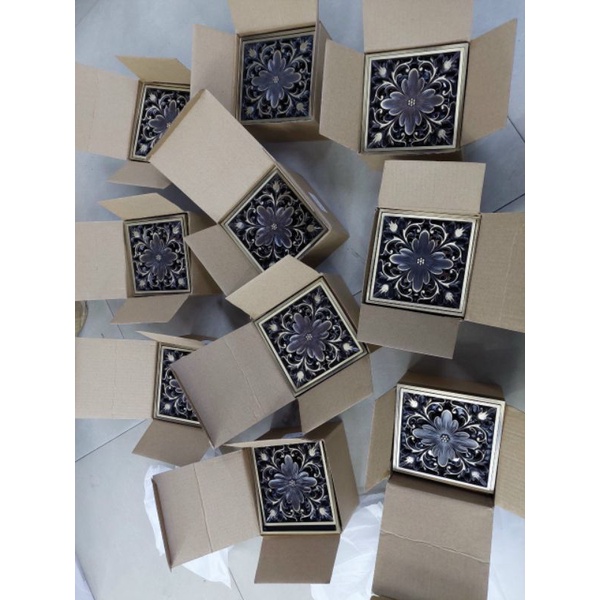 Phễu thoát sàn đồng thau 10x10cm