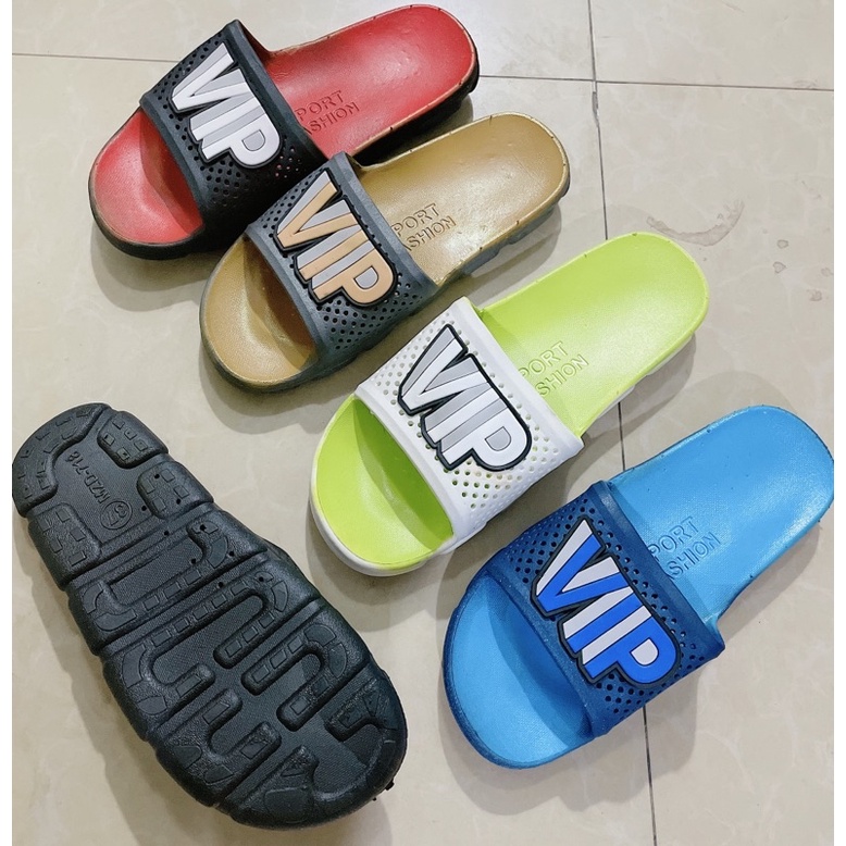 dép nam nữ dép đi trong nhà VIP màu siêu hot hit(bị loang chút k đáng kể)