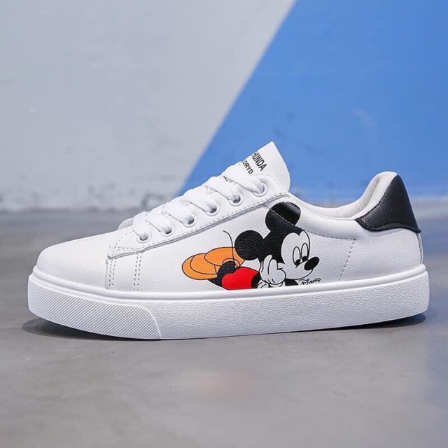 GIÀY MICKY