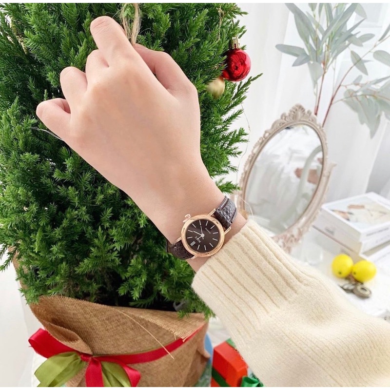 Đồng hồ nữ Rate mặt tròn dây da mềm mang êm tay kiểu dáng Vintage thời trang DHT1 LOUSMORE