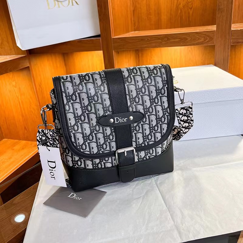 Túi Đeo Chéo Cỡ Lớn Thiết Kế Mới Cao Cấp Thời Trang Dành Cho Nam