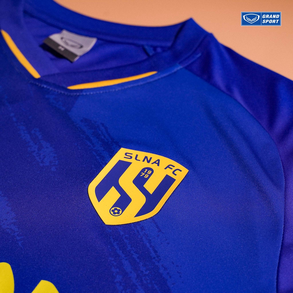 Áo bóng đá bản thi đấu CLB Sông Lam Nghệ An 2022 Sân Khách Grand Sport Màu Xanh Chính Hãng Chất liệu Polyester Cao cấp