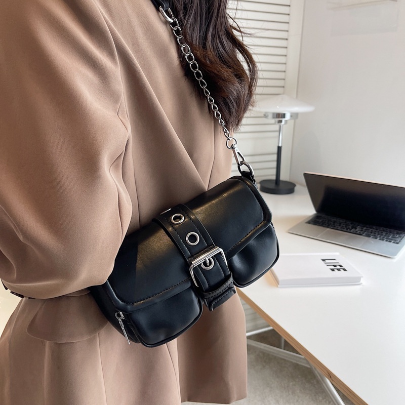 Túi Đeo Một Bên Vai niche Phổ Biến Trong Năm Mới