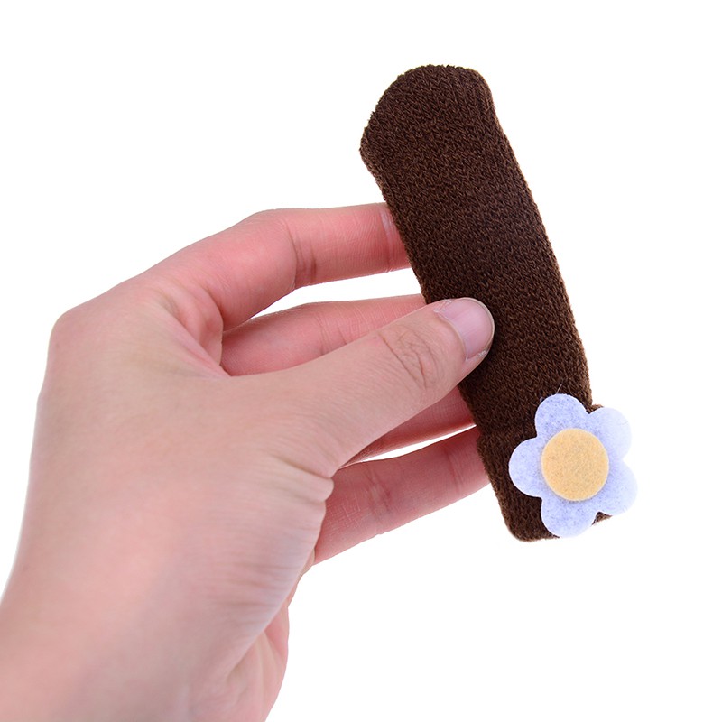 Set 4 vớ bọc chân bàn ghế chống trượt tiện dụng