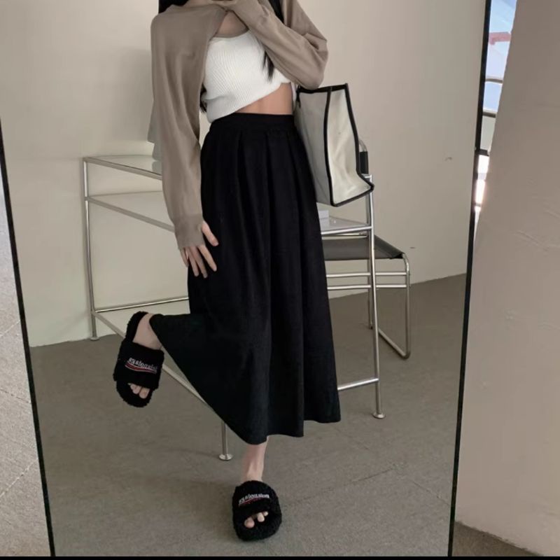 Chân váy midi xếp li chất nhung ulzzang hàn quốc