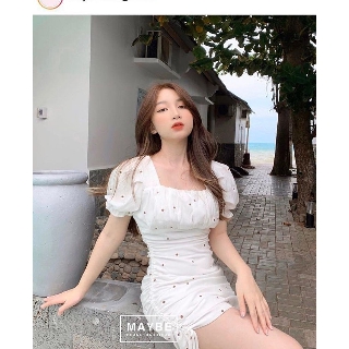 ĐẦM TRẮNG HOA CÚC CỔ VUÔNG RÚT BÊN