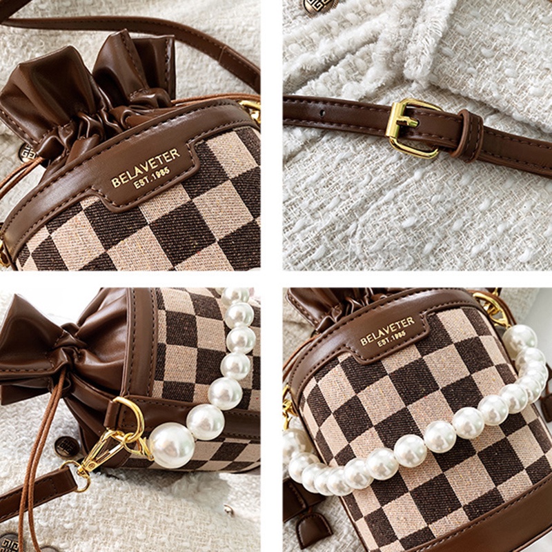 Túi đeo chéo IELGY họa tiết kẻ ô đính hạt ngọc trai cỡ nhỏ