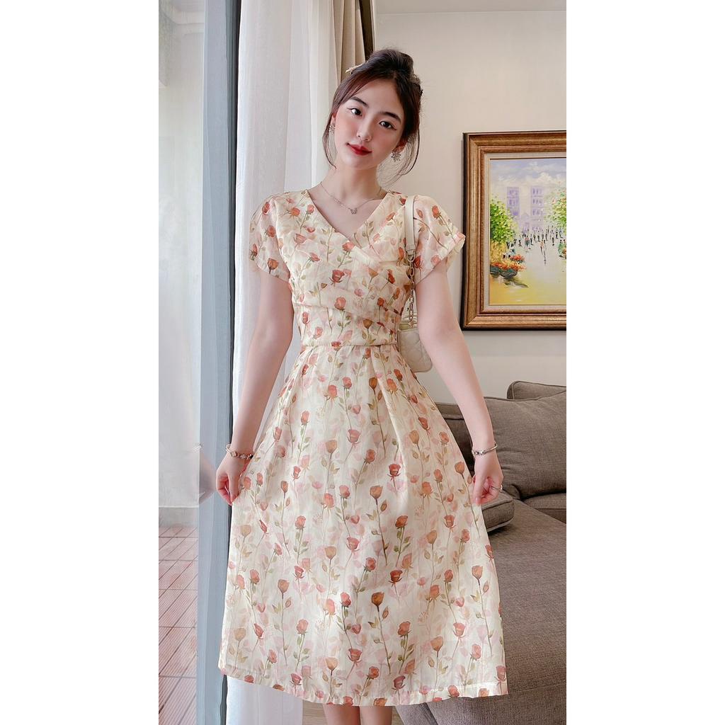 VÁY CỔ TIM NGỰC XẾP XIÊN