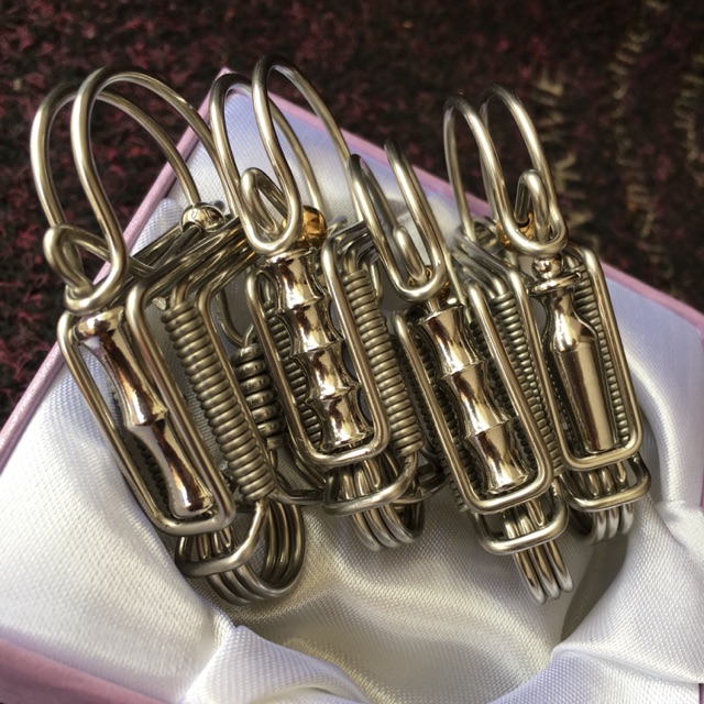 Móc khoá hình đốt trúc