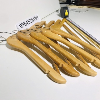Combo 10 móc gỗ tam giác vàng hàng loại 1 - có thanh ngang - kích thước dài 44cm