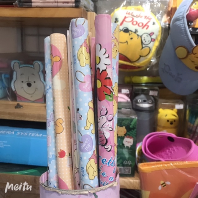 Giấy gói quà gấu Pooh