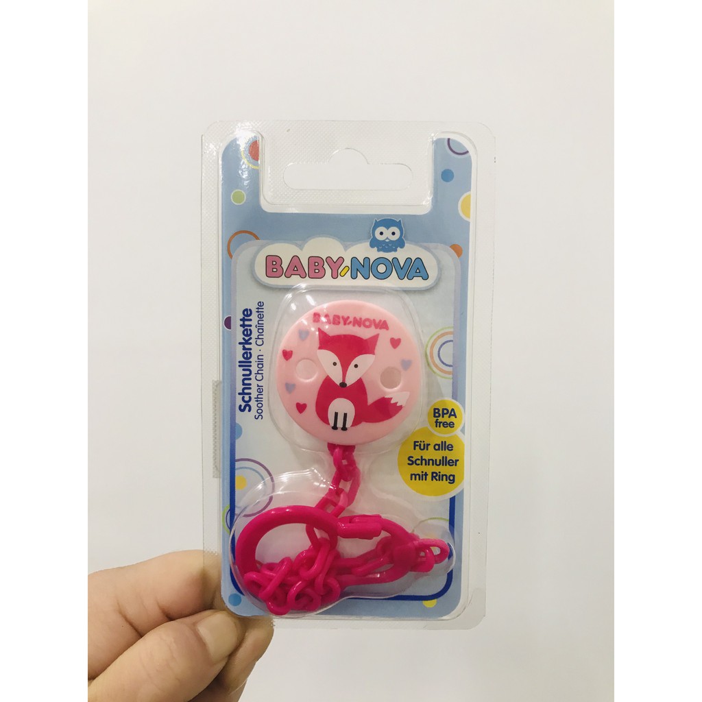 Dây đeo giữ núm ti Baby Nova - bằng nhựa