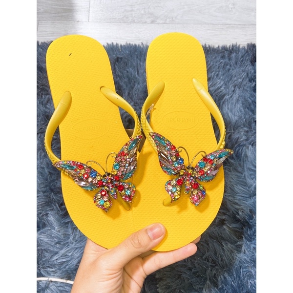 Dép Havaianas kèm charm