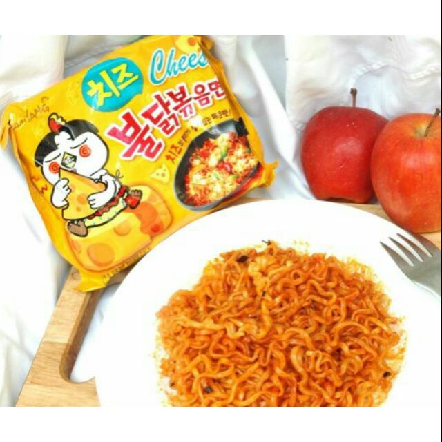 Combo 5 gói mì gà cay phô mai Samyang  của Hàn Quốc
