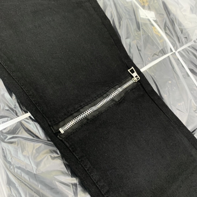 Quần jean bò nam Amiri slimfit đen trơn thêu khoá zip gối kiểu dáng đơn giản basic