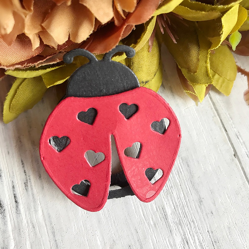 Khuôn Cắt Giấy Kim Loại Hình Bọ Rùa Xinh Xắn Thẻ