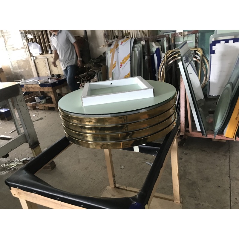 Gương tròn inox mạ vàng khung inox hộp dày đường kính 60cm, 70cm
