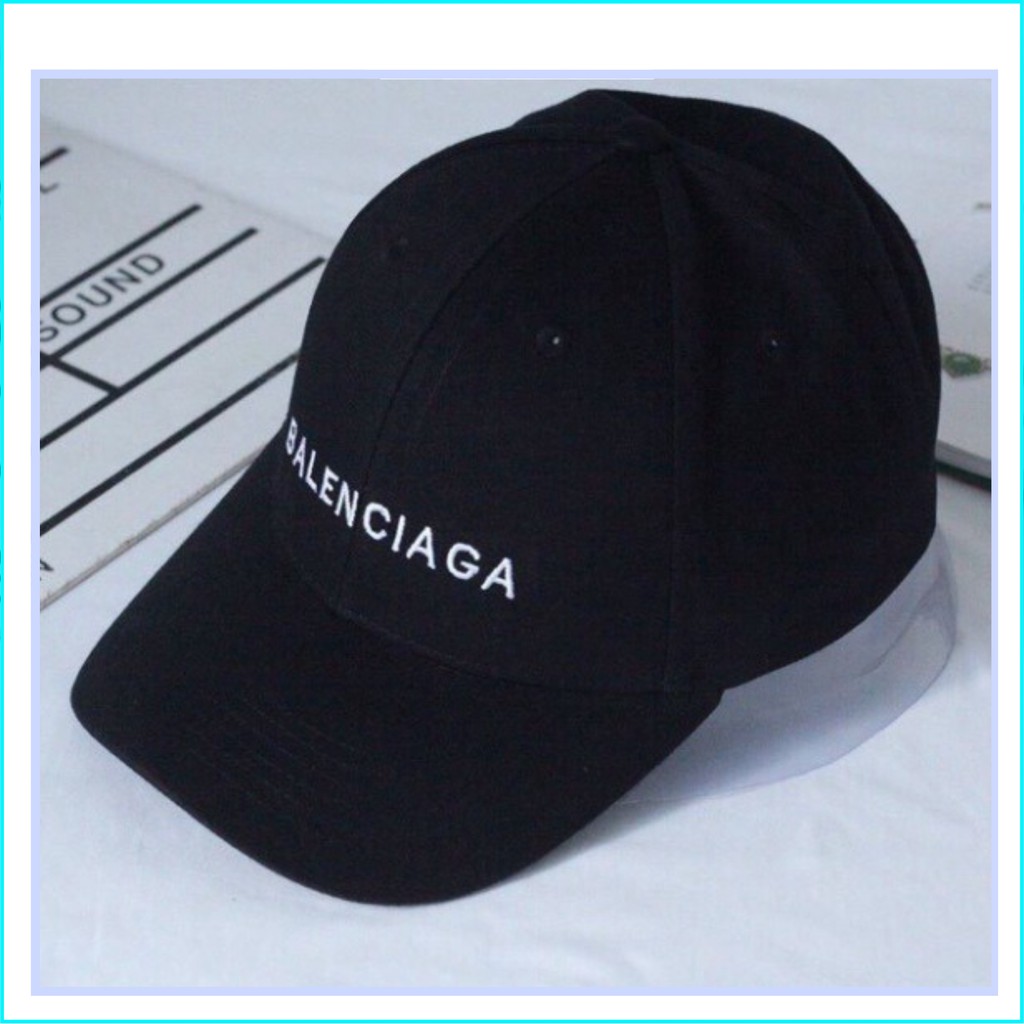 Mũ ( nón) lưỡi trai BALENCIAGA thêu chữ trắng 𝑭𝑹𝑬𝑬𝑺𝑯𝑰𝑷