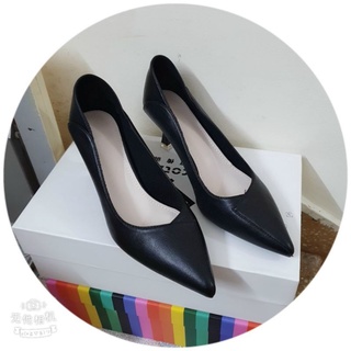 Giầy cao gót đen  chất da xịn xò cưng xỉu