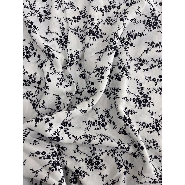 Set áo viền túi hộp đen kèm chân váy hoa nhí dáng dài vintage ( ảnh thật ) | BigBuy360 - bigbuy360.vn