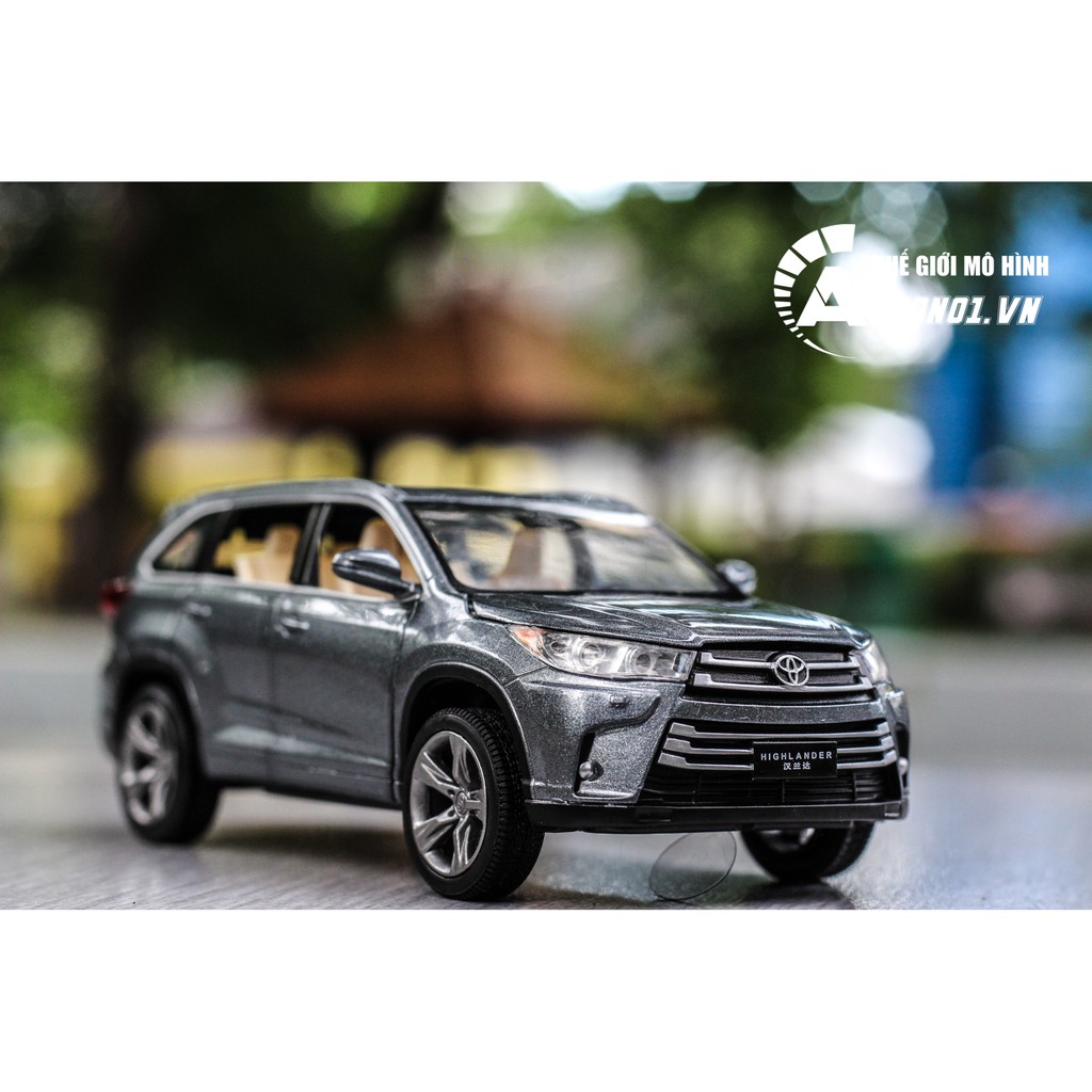 MÔ HÌNH XE TOYOTA HIGHLANDER 2018 GREY 1:32 JACKIEKIM CÓ HỘP 6085