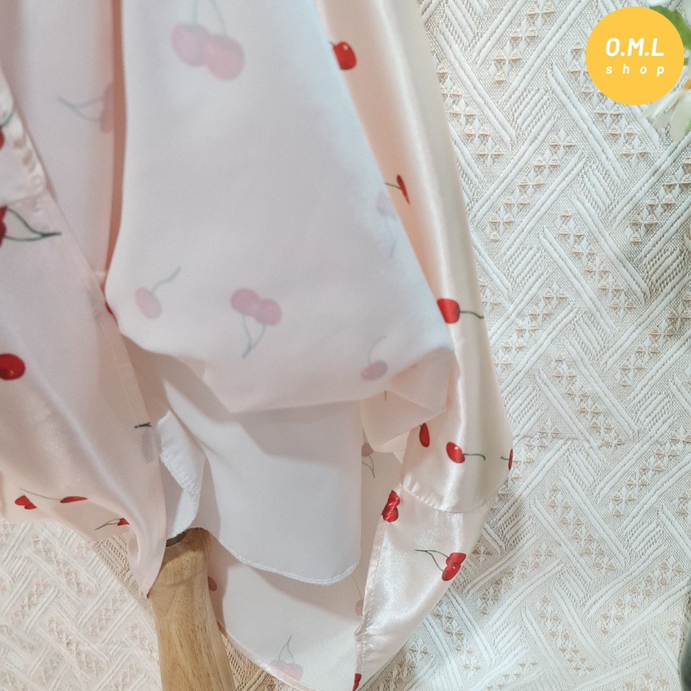 Đầm trắng in hình cherry cổ đính đá trẻ trung nữ tính