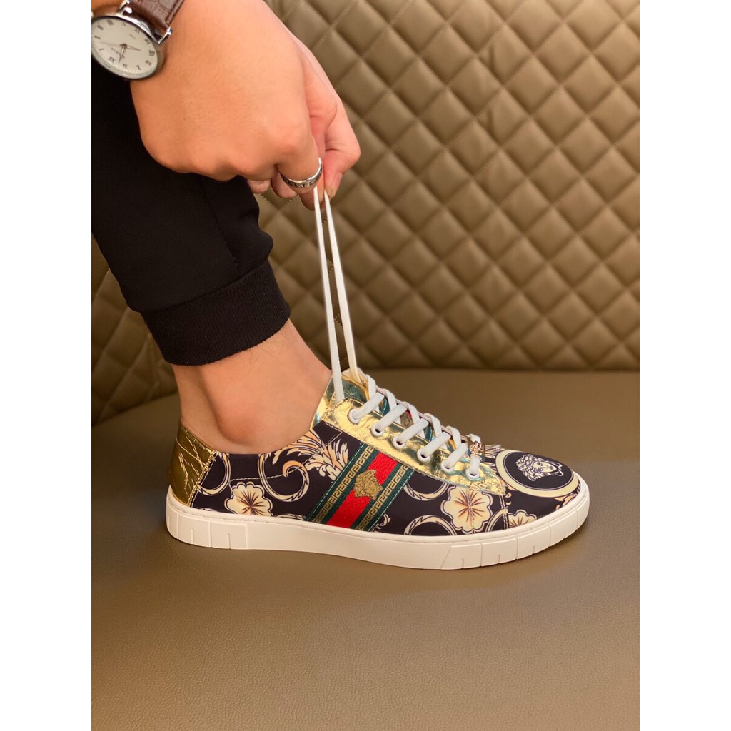 Giày sneakers nam da thật VERSACE thiết kế ấn tượng, bắt mắt mang đến phong cách mới lạ