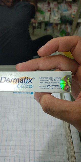 Gel hỗ trợ sẹo Dermatix Ultra