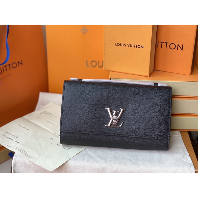 Clutch LV Lockme da thật hàng fullbox nam châm kèm quai sang-phukien.changshouse