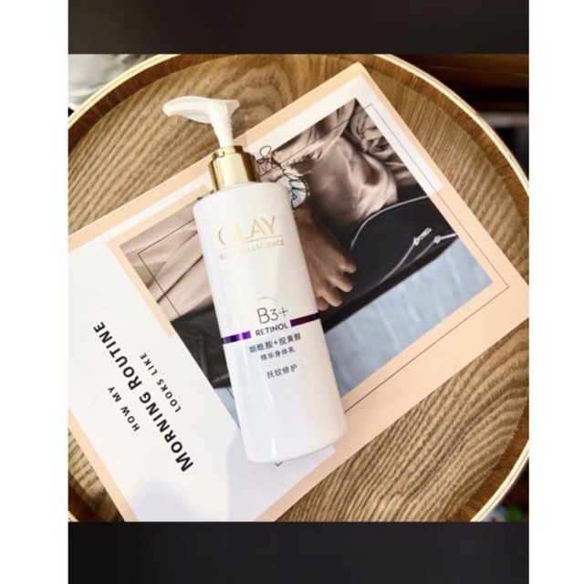 Dưỡng thể trắng da Olay B3 Retinol. Tặng kèm quà