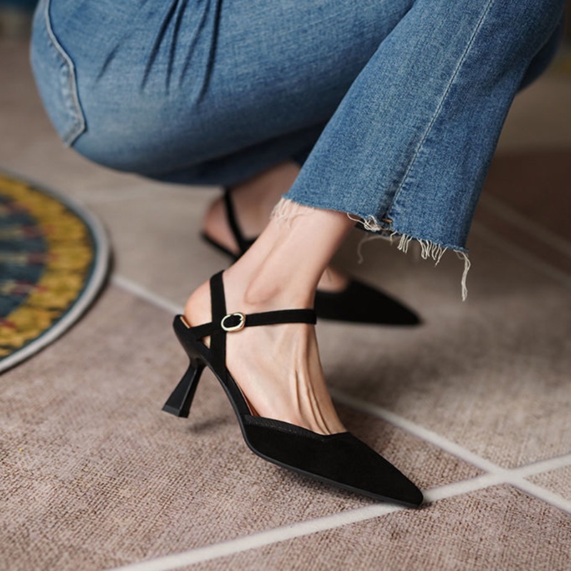 Giày sandal cao gót IELGY mũi nhọn khoá quai phong cách Pháp